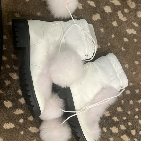 Jimmy Choo 39.5 Real Fur lamb Never been worn. MSRP $1195 - Picture 10 of 12